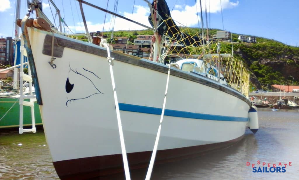 the hooker wooden sailboat 30 feet horizontal